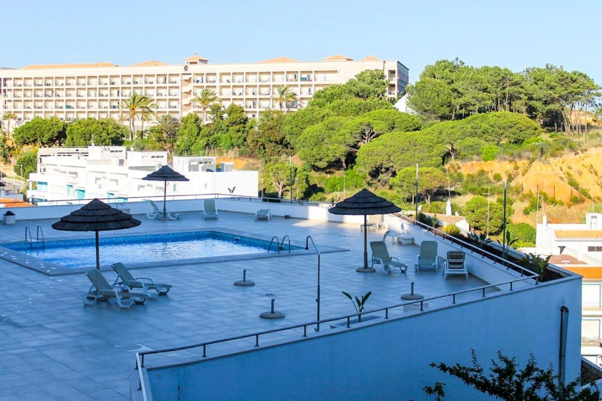 Varandas Do Mar Apartamento T2R Frente Mar Olhos De Gua Albufeira Olhos de Agua  Extérieur photo